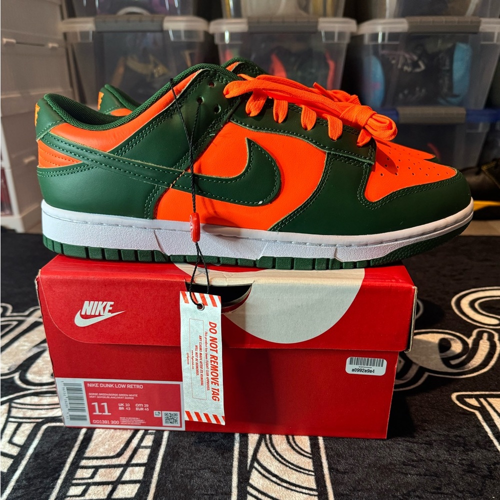 Dunk Low Miami Hurricanes Men’s Size 11